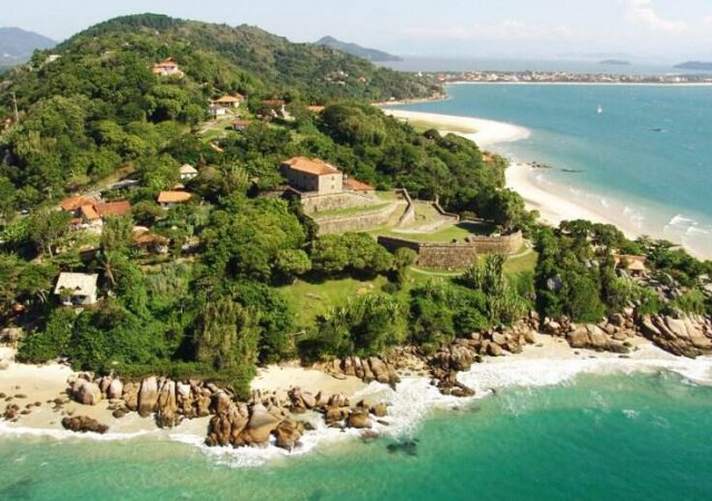 Praia-do-Forte-florianopolis