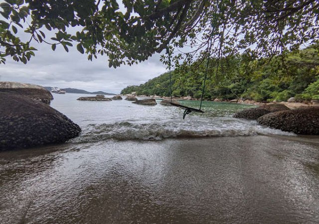 Praia de Magalhães Balanço Lian Singh